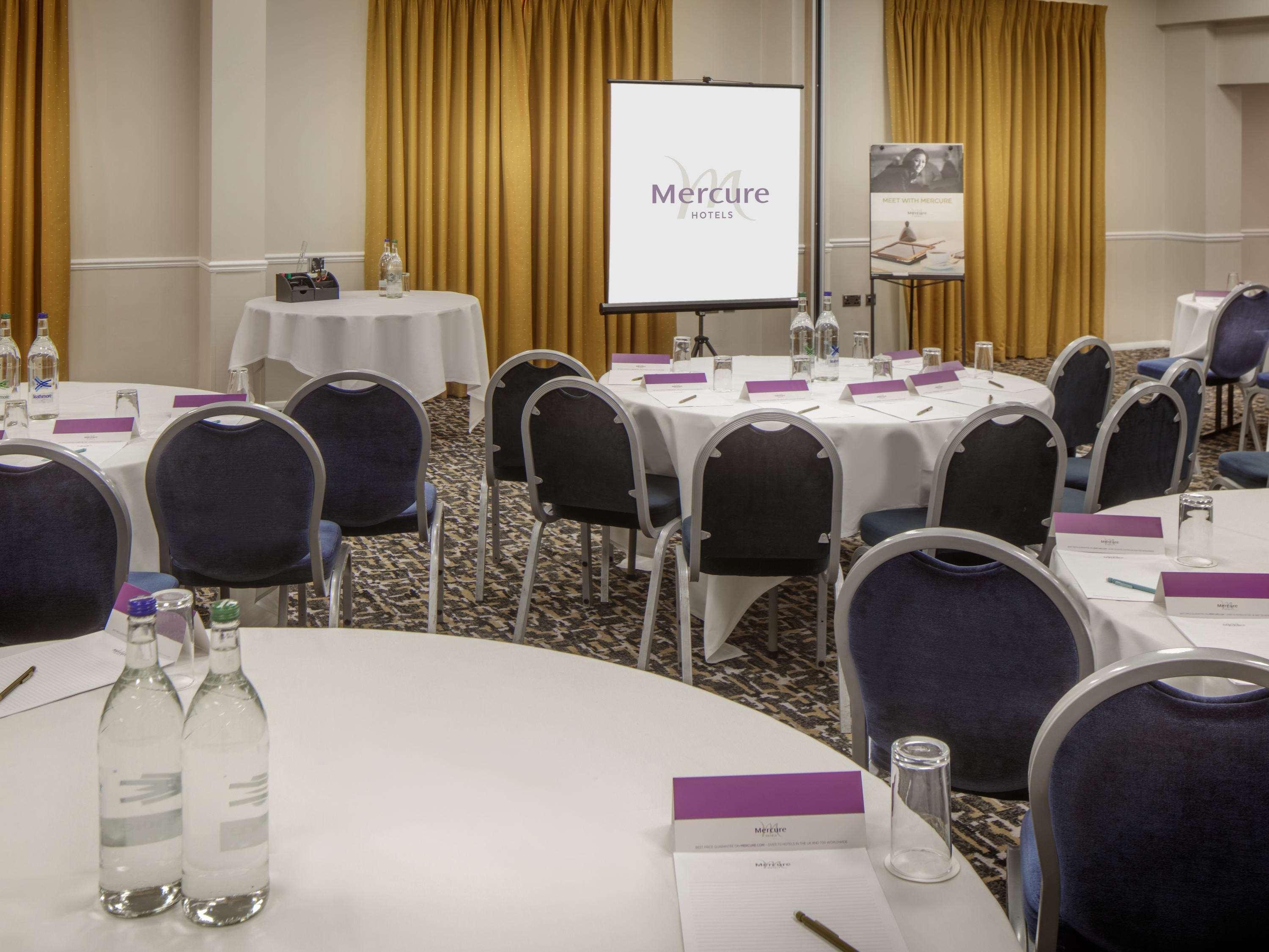 Mercure Hatfield Oak Hotel מראה חיצוני תמונה