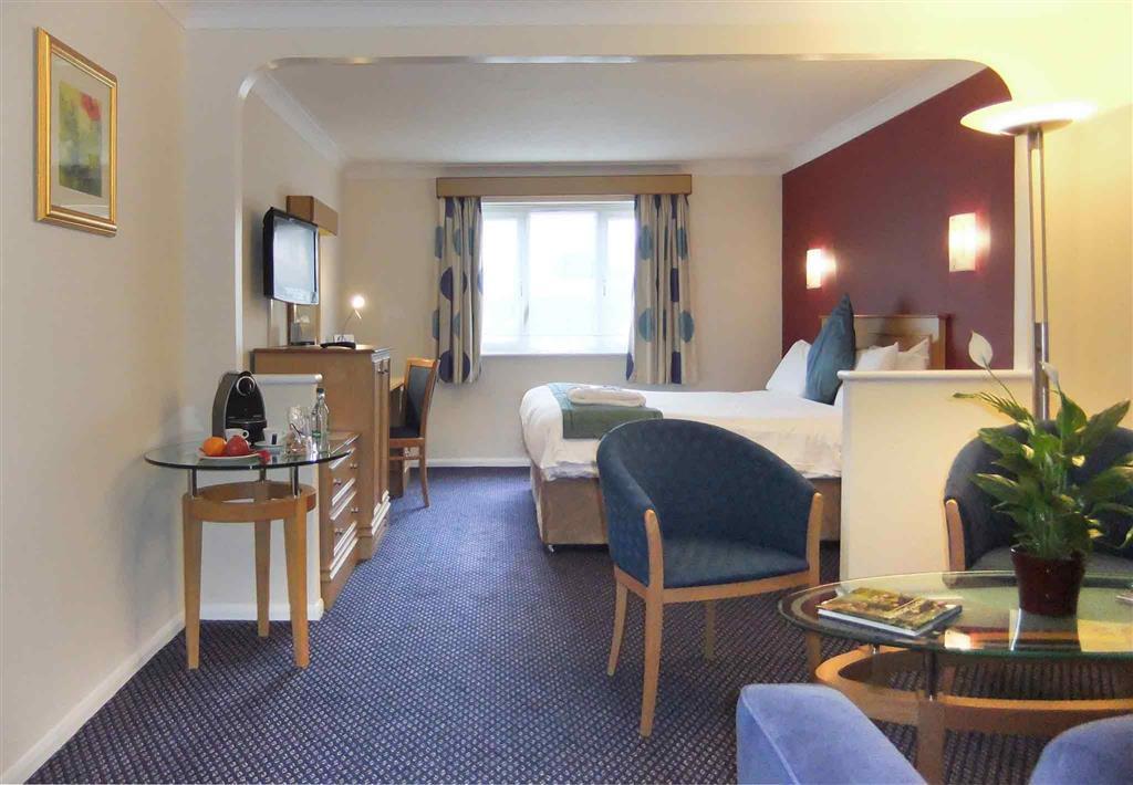 Mercure Hatfield Oak Hotel מראה חיצוני תמונה