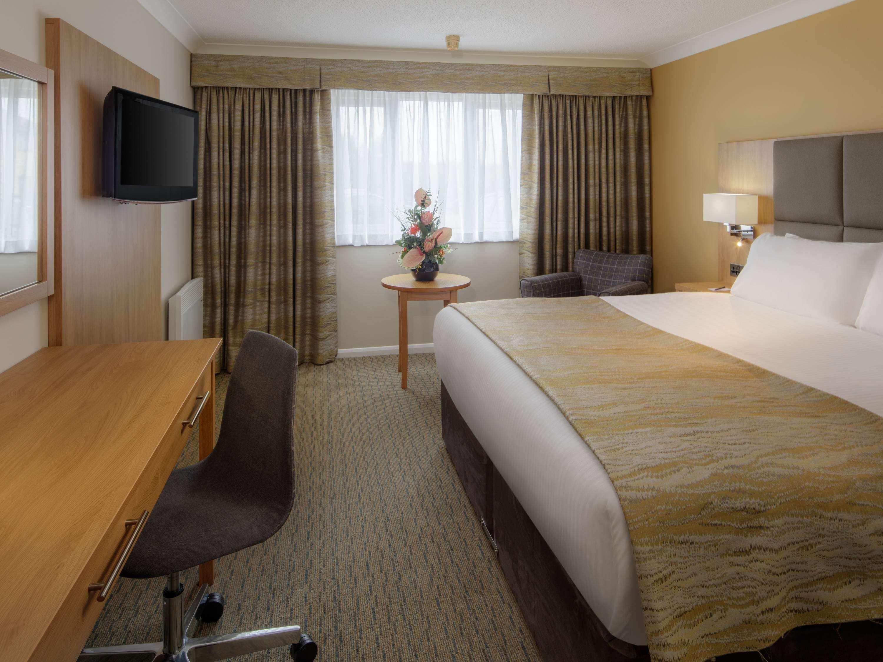 Mercure Hatfield Oak Hotel מראה חיצוני תמונה