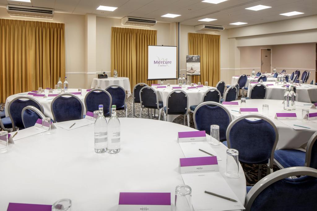 Mercure Hatfield Oak Hotel מראה חיצוני תמונה