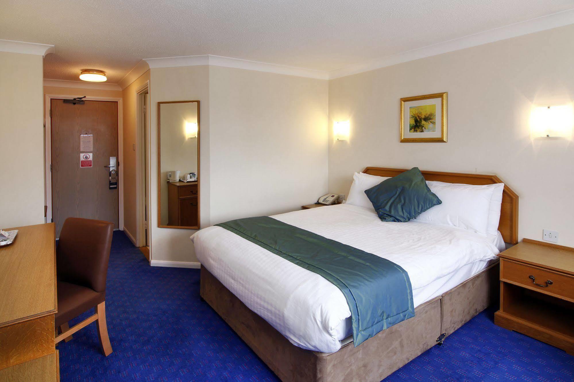 Mercure Hatfield Oak Hotel מראה חיצוני תמונה